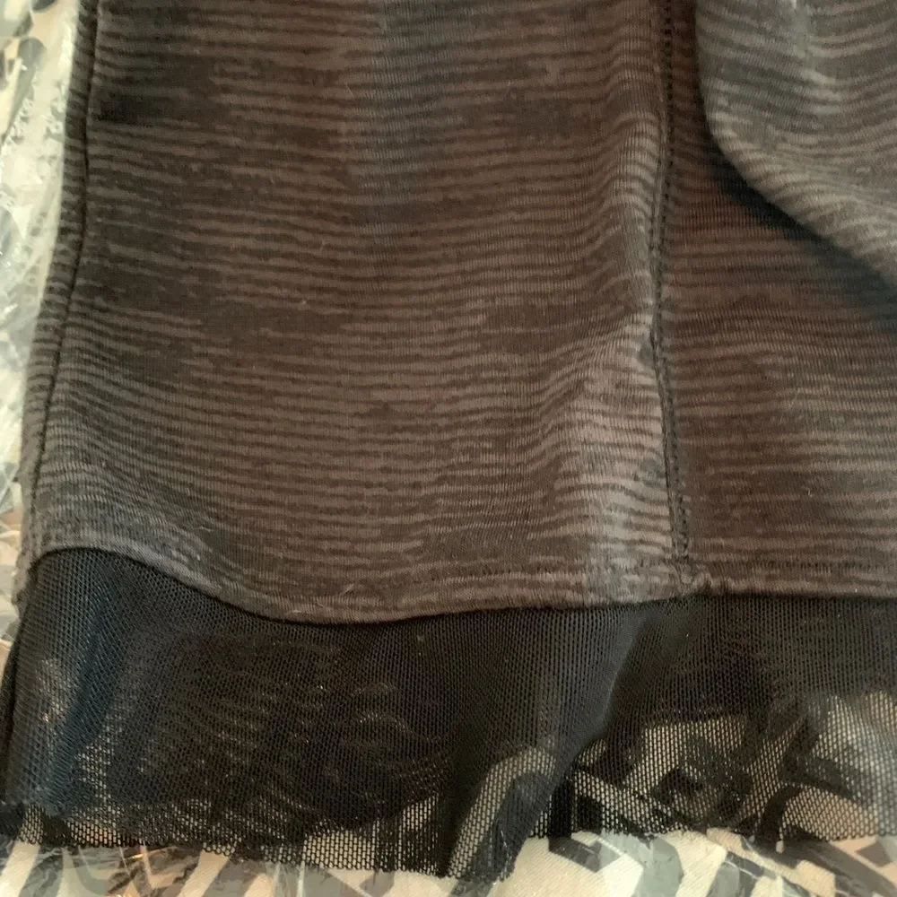 Tracy Reese Black Poly Viscose Camisole large NWT - Picture 3 of 16